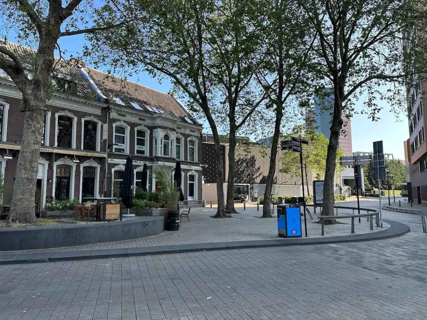 6P Hotspot Wifi Near Poppodium013 And City Center Tilburg Exterior foto